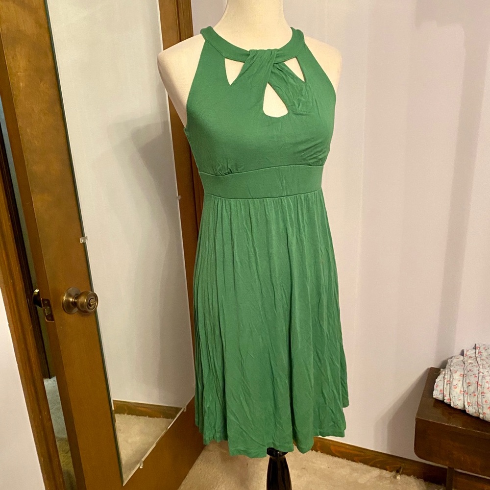 Perfect green cotton dress